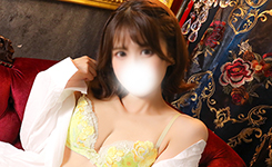 青山あみのプロフィールを見る